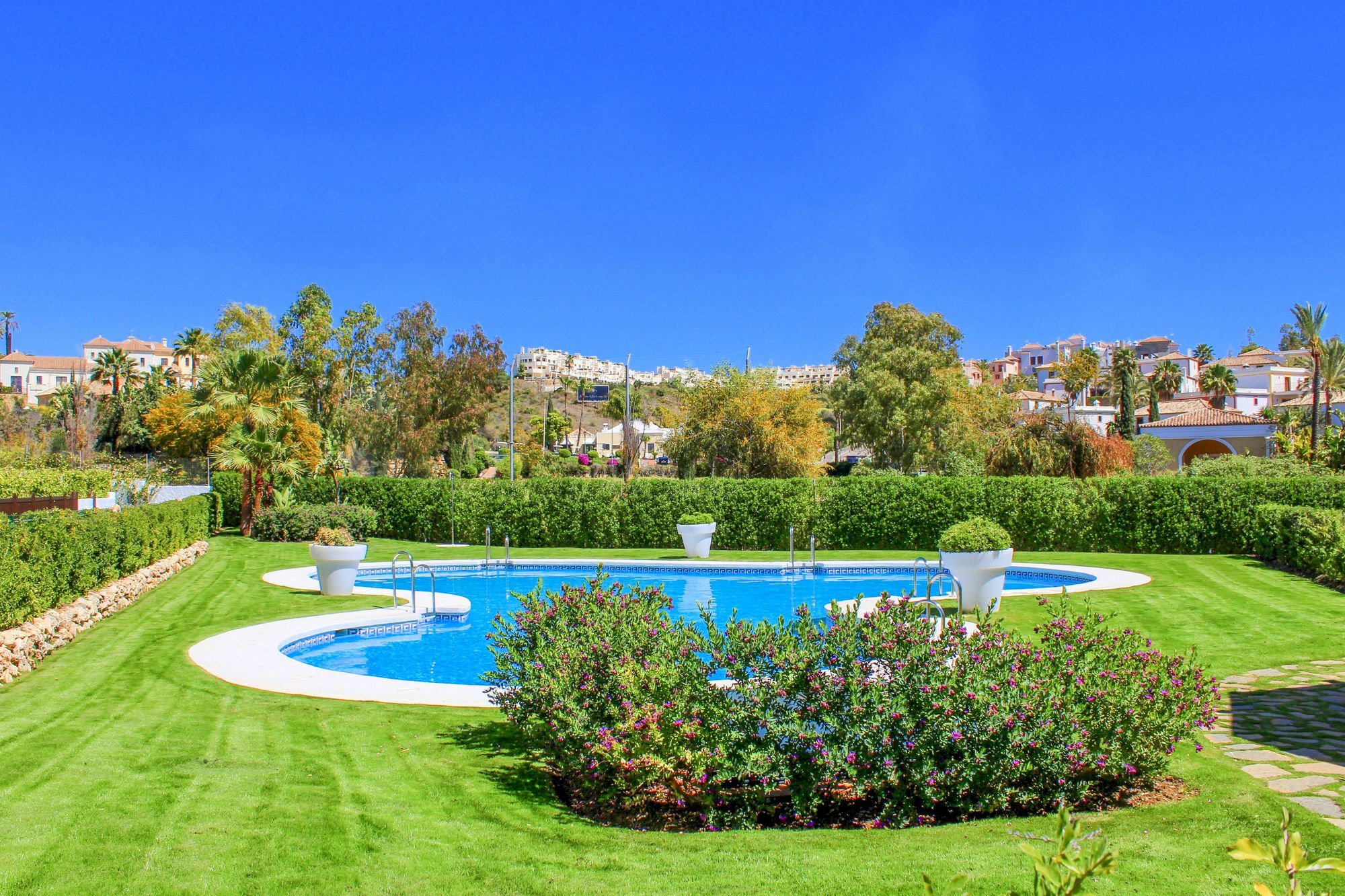 Golf Hill Estepona Canovas Ngoại thất bức ảnh